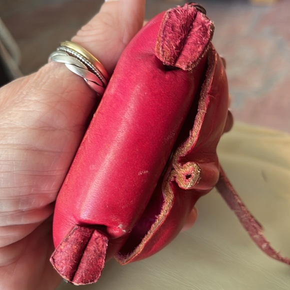 Leather Piggy Coin Key Ring Dark Pink Just Adorable-Handmade - Picture 4 of 12